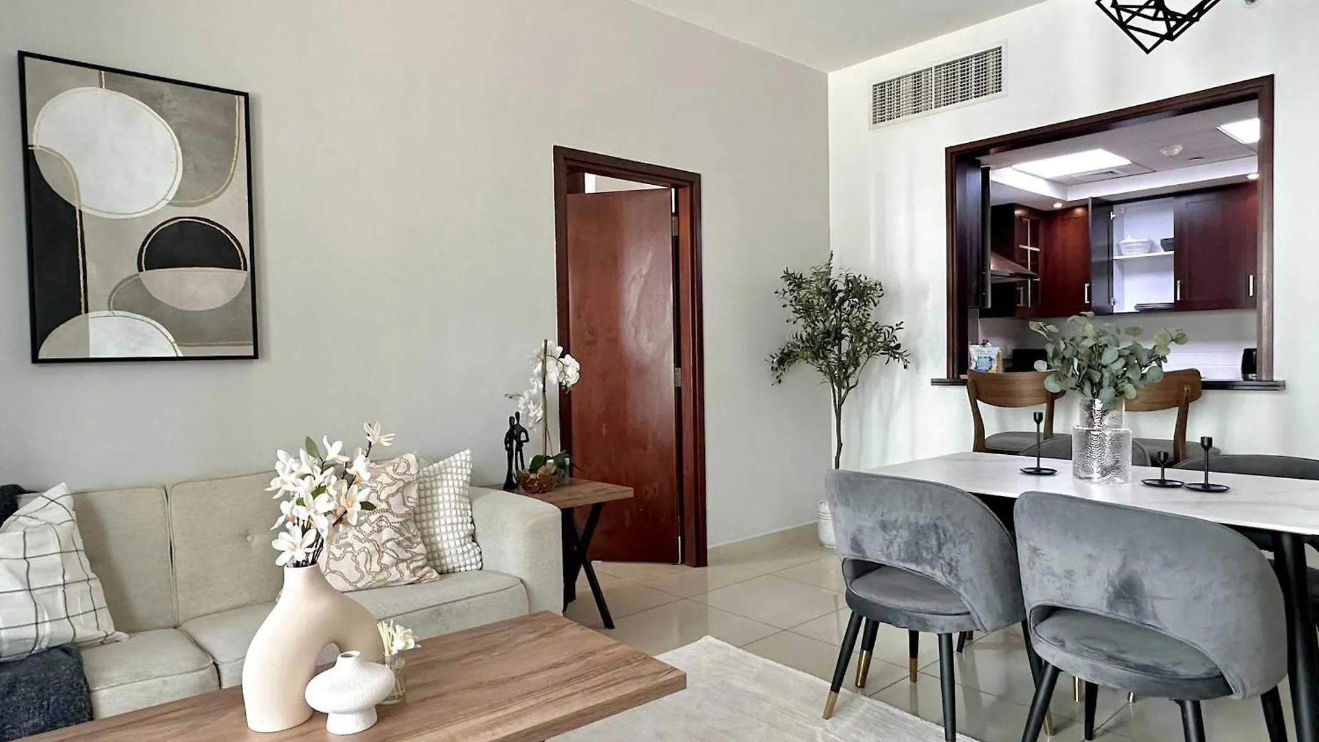 Silkhaus 1Br Downtown Heart In Emaar Tower Apartment Dubai